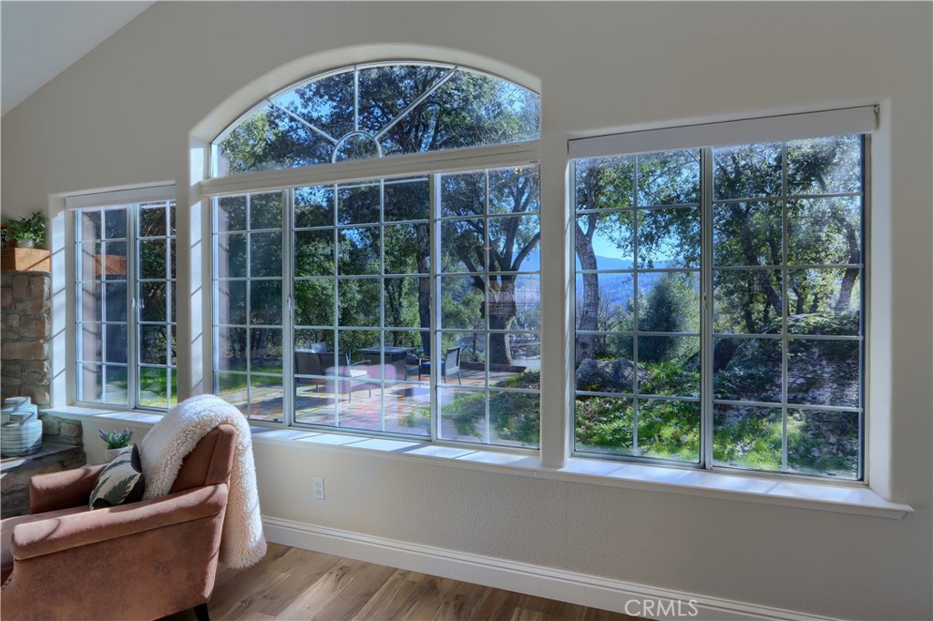 40118 Old Stonegate Ct, Oakhurst, CA 93644