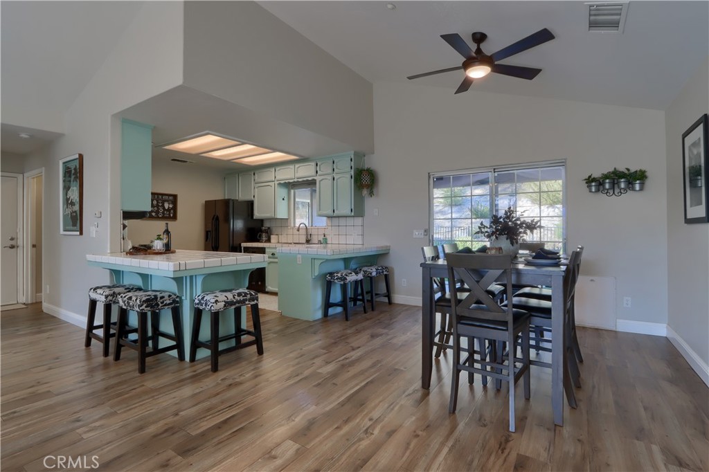 40118 Old Stonegate Ct, Oakhurst, CA 93644