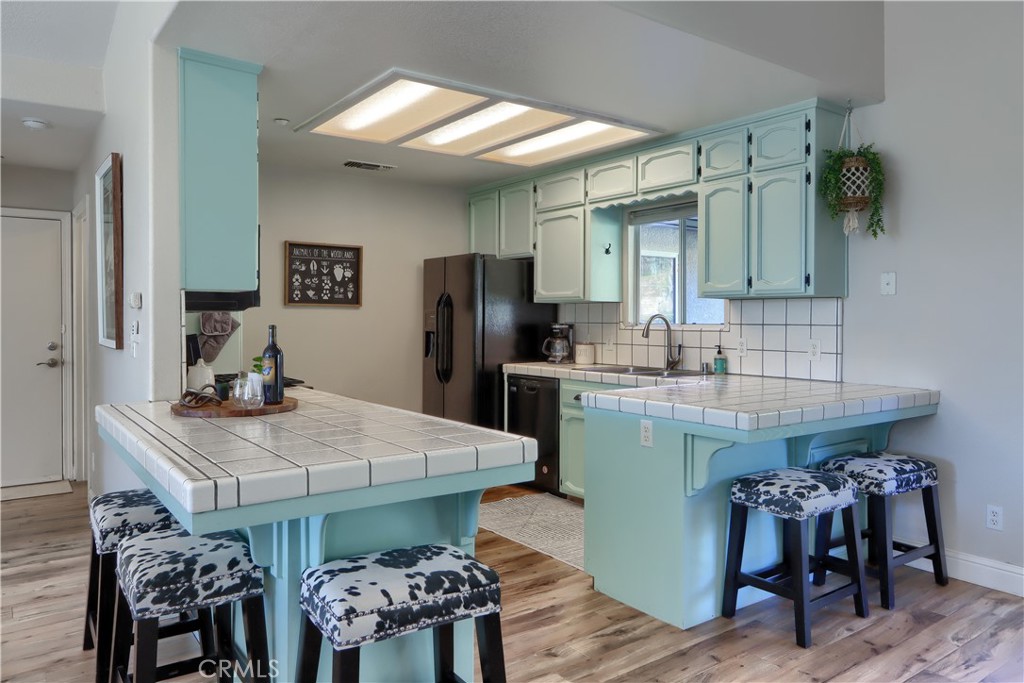 40118 Old Stonegate Ct, Oakhurst, CA 93644