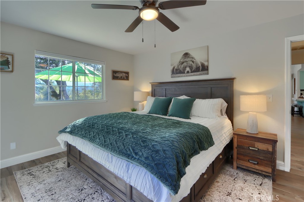 40118 Old Stonegate Ct, Oakhurst, CA 93644