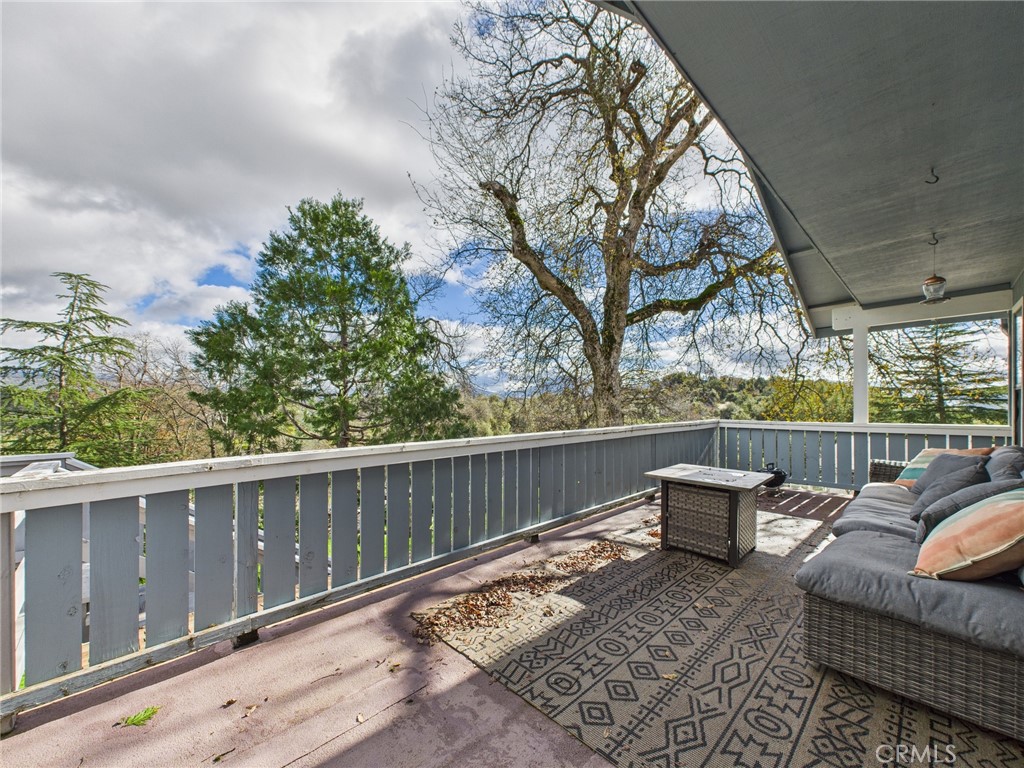 43710 Hilltop, Ahwahnee, CA 93601