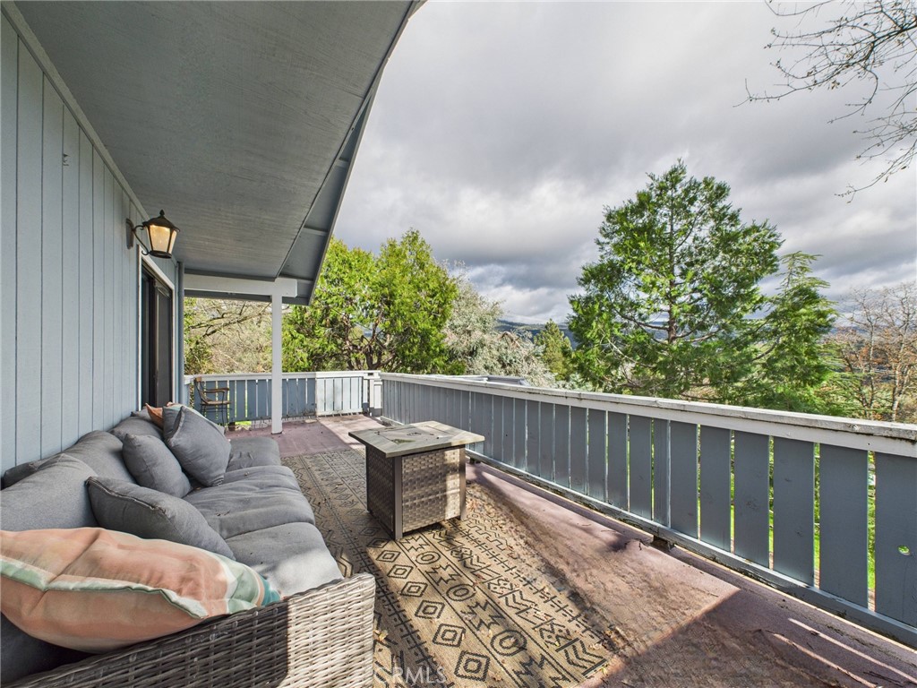 43710 Hilltop, Ahwahnee, CA 93601