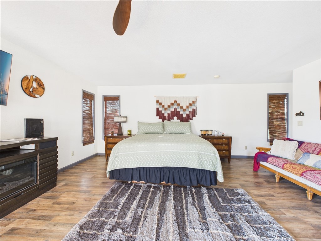 43710 Hilltop, Ahwahnee, CA 93601