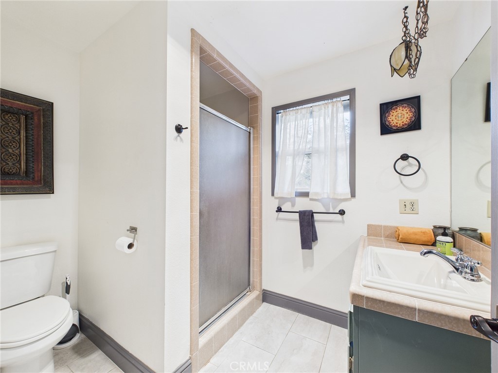 43710 Hilltop, Ahwahnee, CA 93601