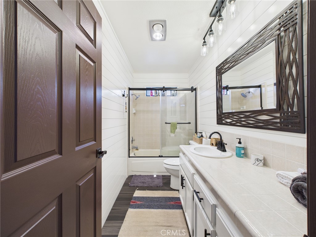 43710 Hilltop, Ahwahnee, CA 93601