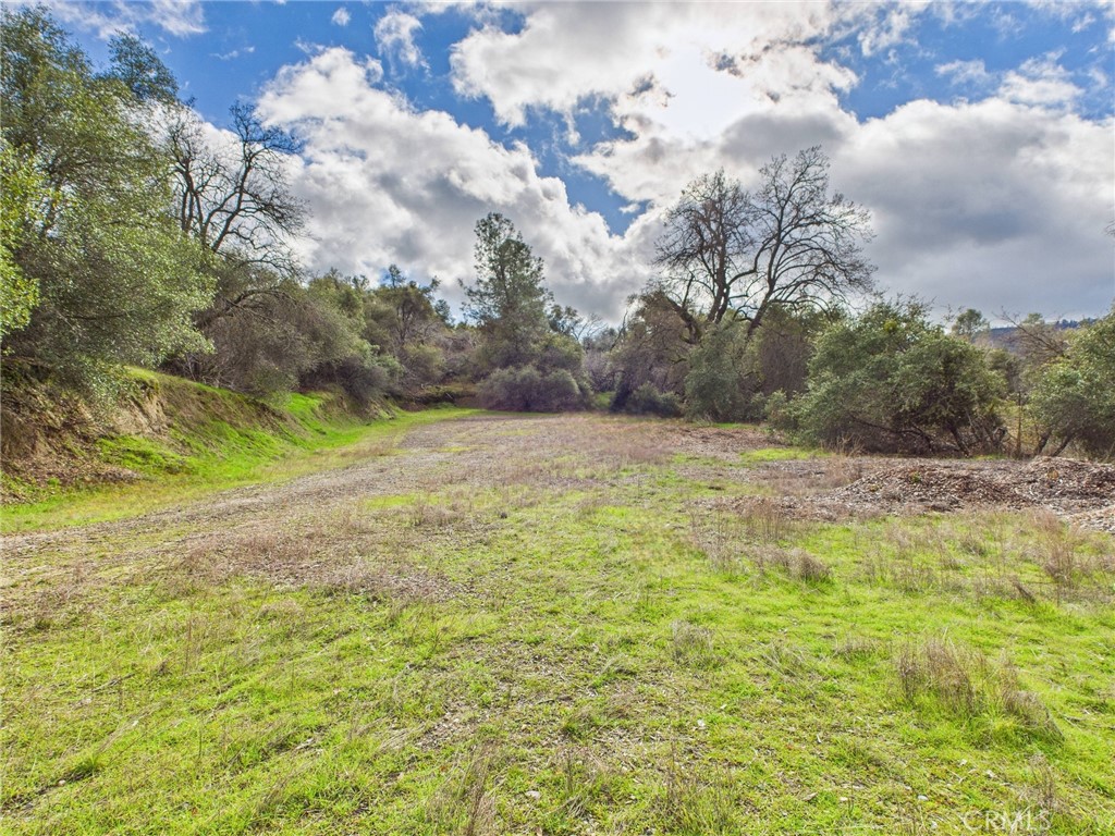 43710 Hilltop, Ahwahnee, CA 93601