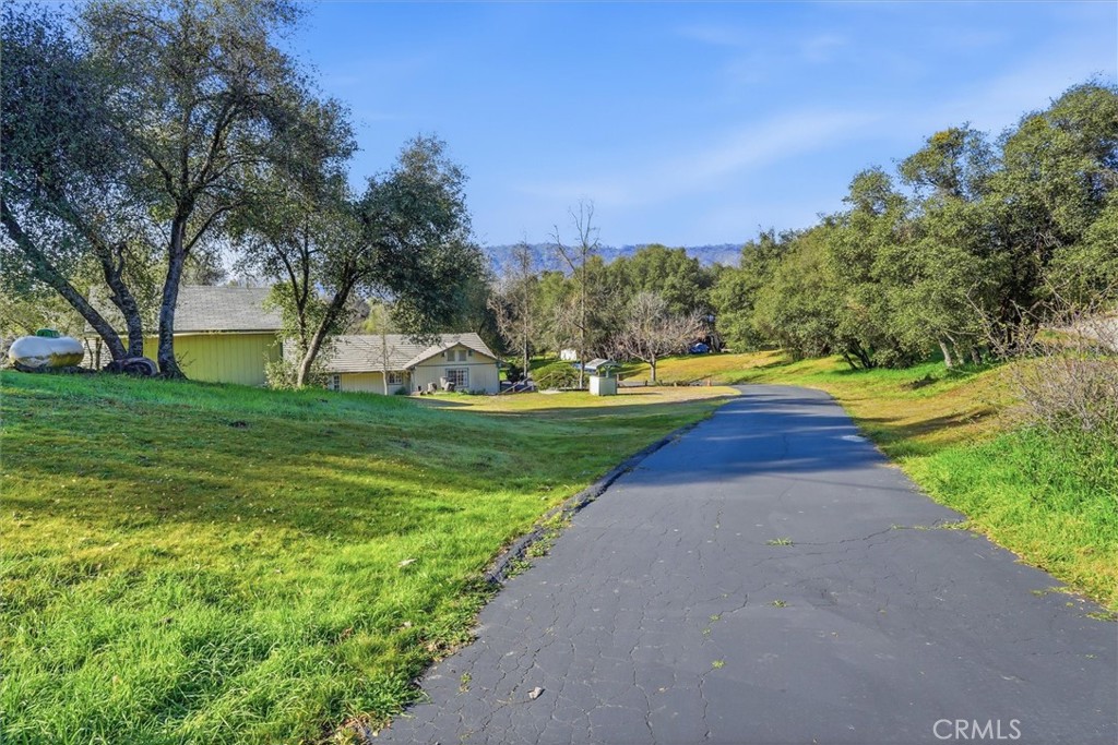 42406 Windy Gap, Ahwahnee, CA 93601