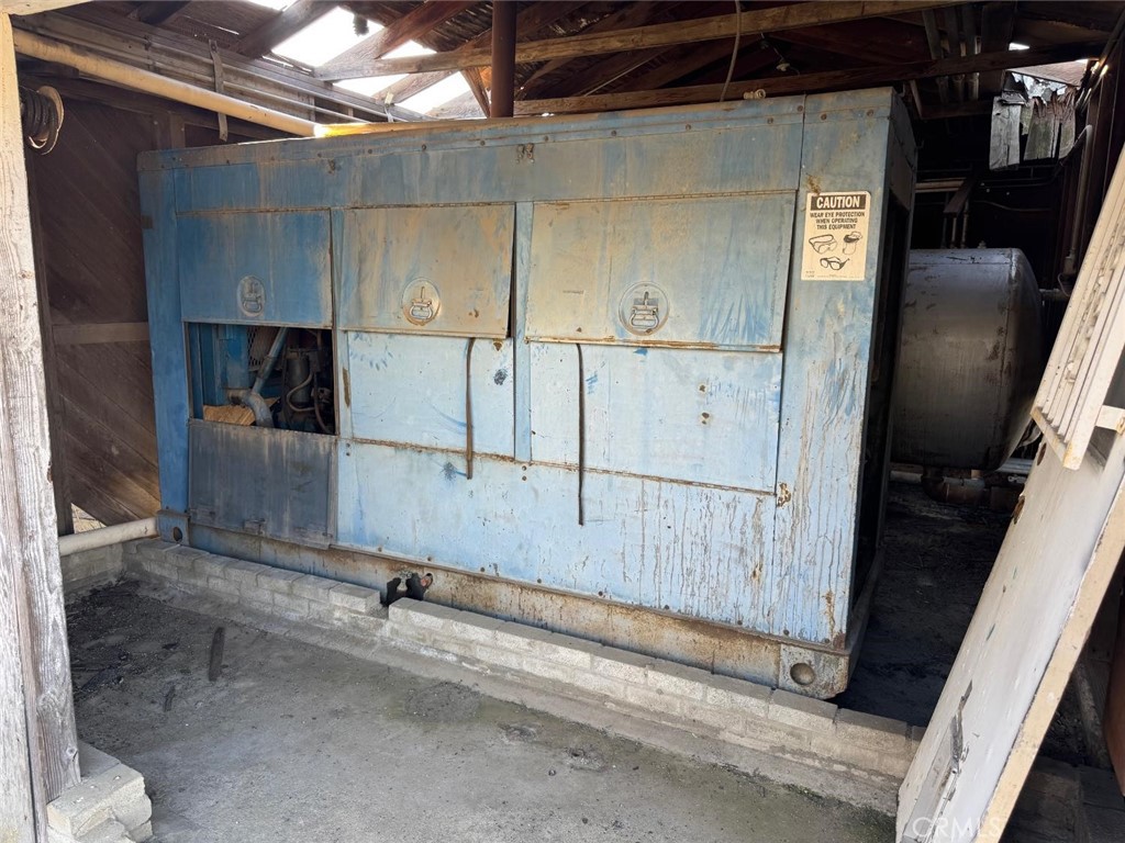 32565 Avenue 9, Madera, CA 93636