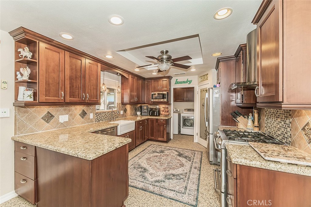 5644 N Hazel, Fresno, CA 93711