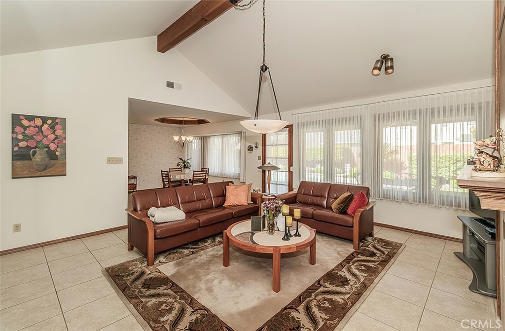 7355 N Pacific, Fresno, CA 93711