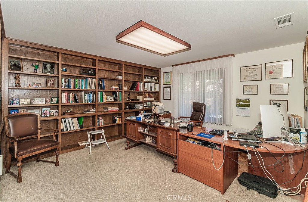 7355 N Pacific, Fresno, CA 93711