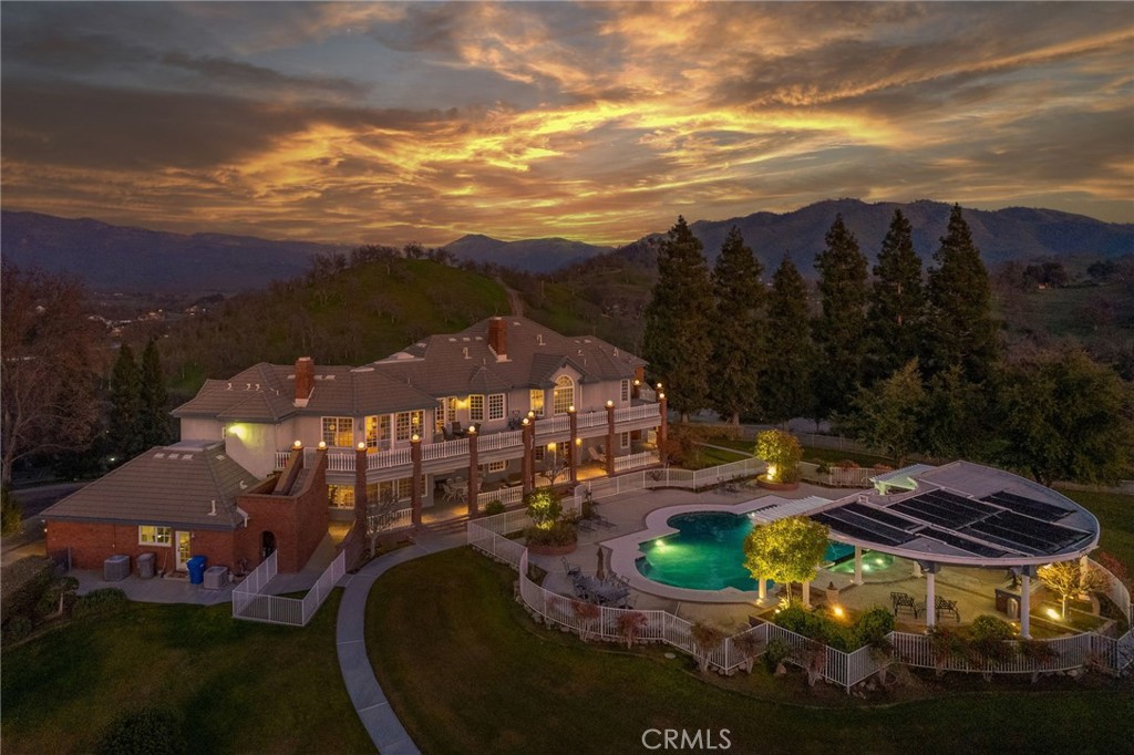 14141 Millerton, Prather, CA 93651