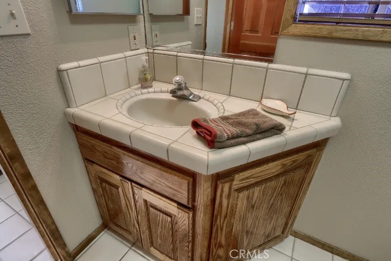 38830 Road 274, Bass Lake, CA 93604