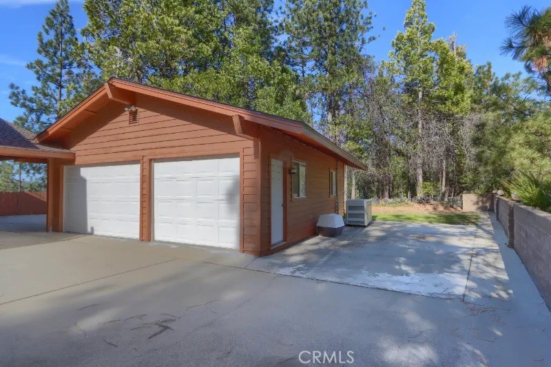 38830 Road 274, Bass Lake, CA 93604