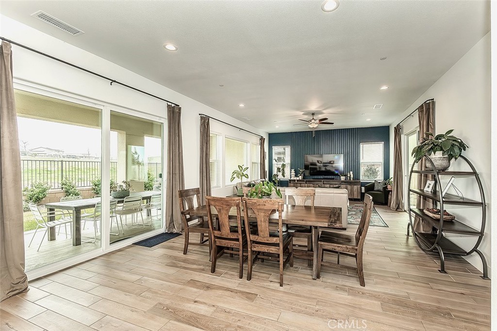 948 Beaver Pond, Madera, CA 93636