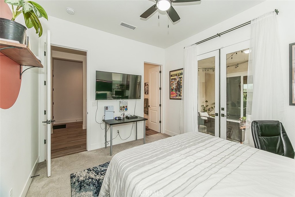 948 Beaver Pond, Madera, CA 93636