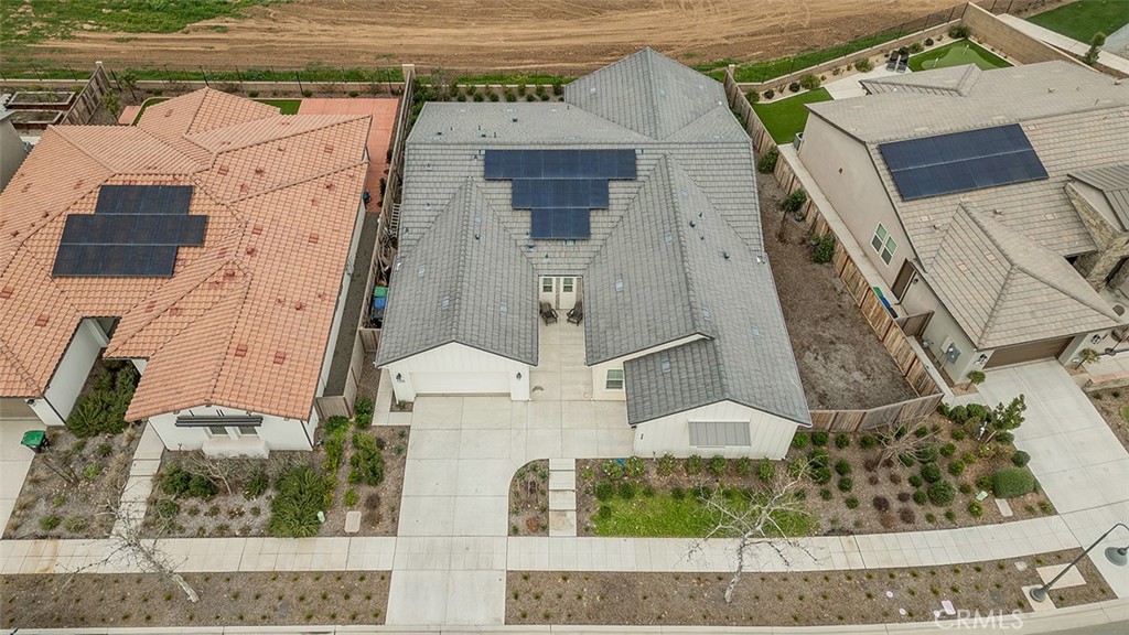 948 Beaver Pond, Madera, CA 93636