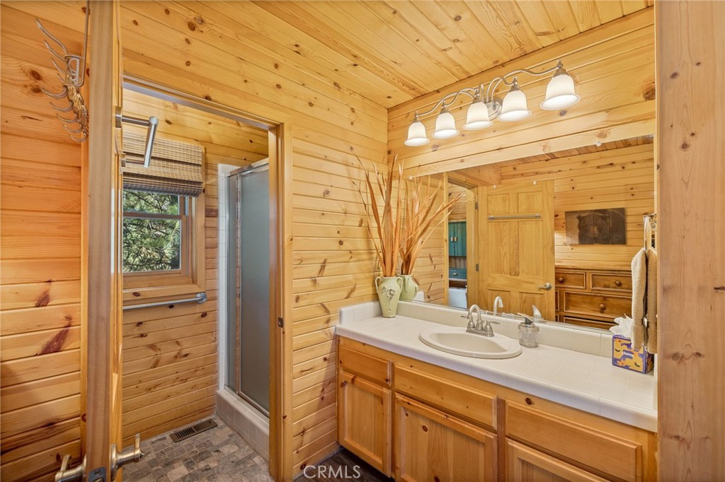 52815 Timberview Rd, North Fork, CA 93643