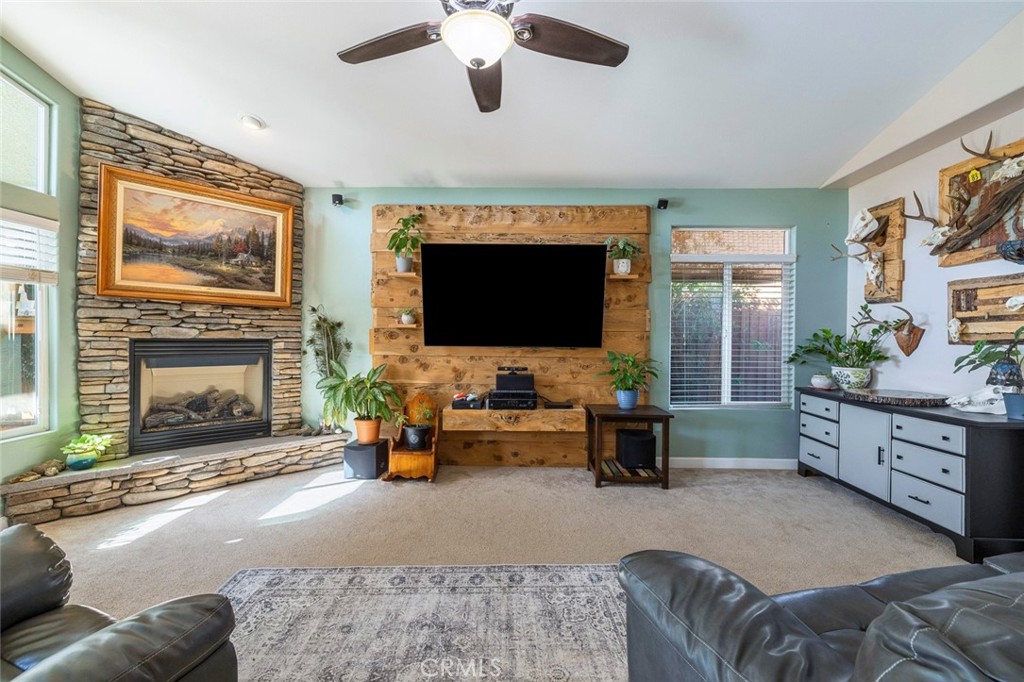 308 San Ramon Ct, Coalinga, CA 93210