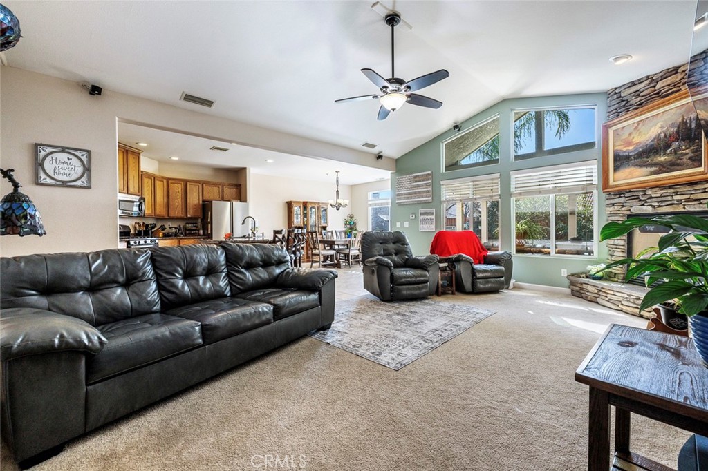 308 San Ramon Ct, Coalinga, CA 93210