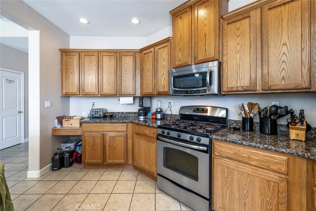 308 San Ramon Ct, Coalinga, CA 93210