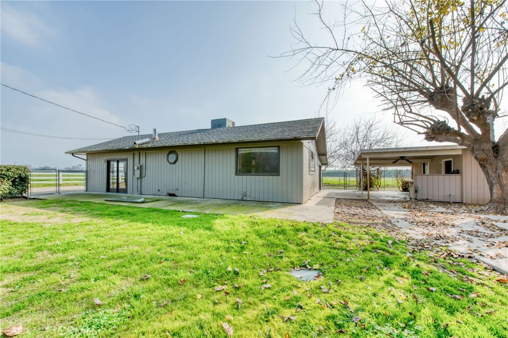 17281 E Belmont, Sanger, CA 93657