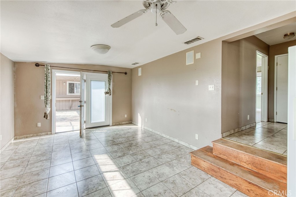 17281 E Belmont, Sanger, CA 93657