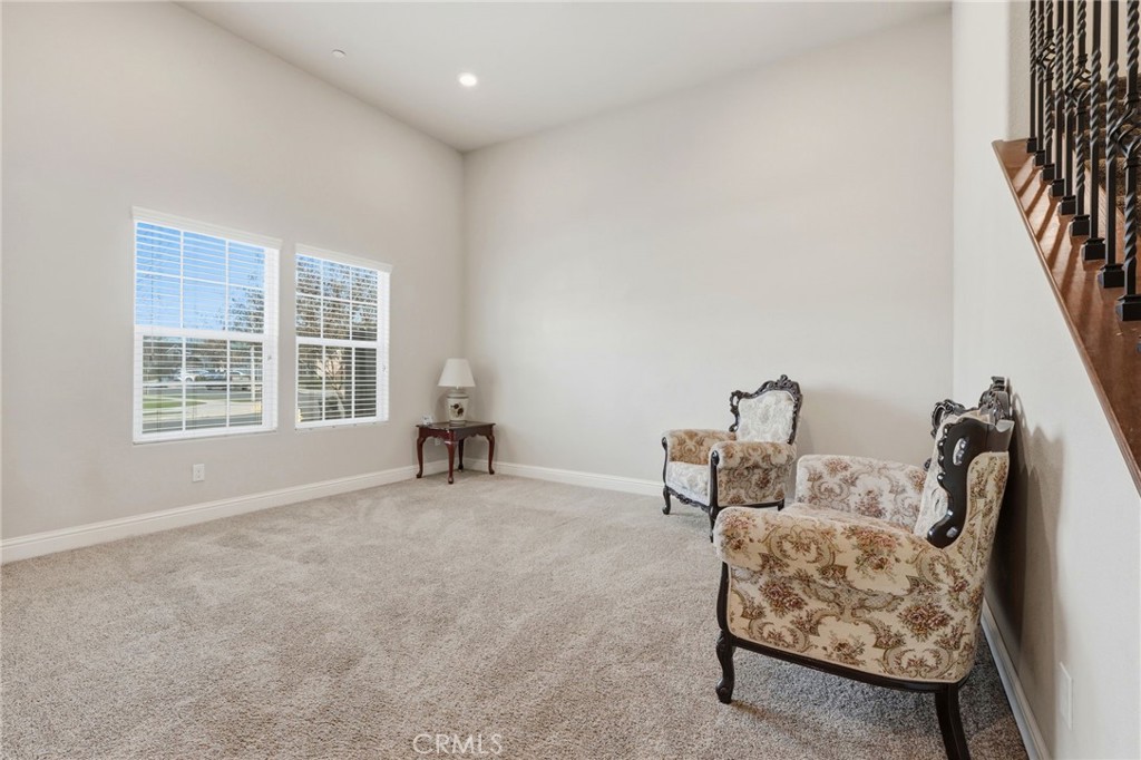 3725 W Clinton, Visalia, CA 93291