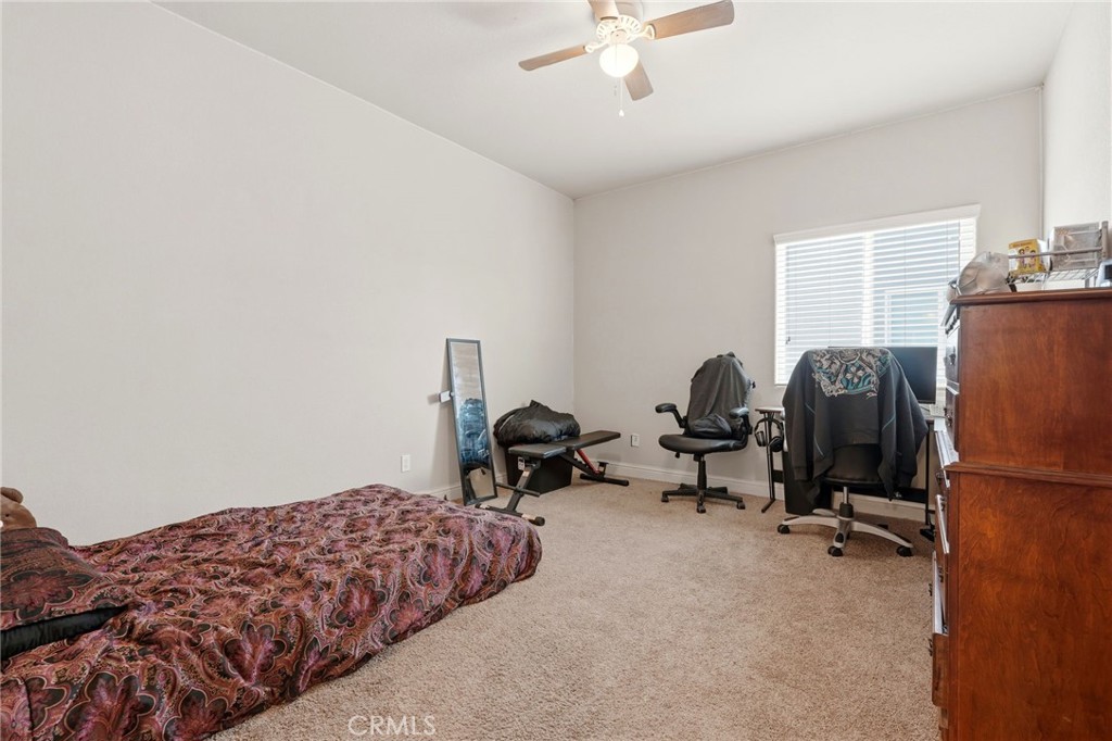 3725 W Clinton, Visalia, CA 93291