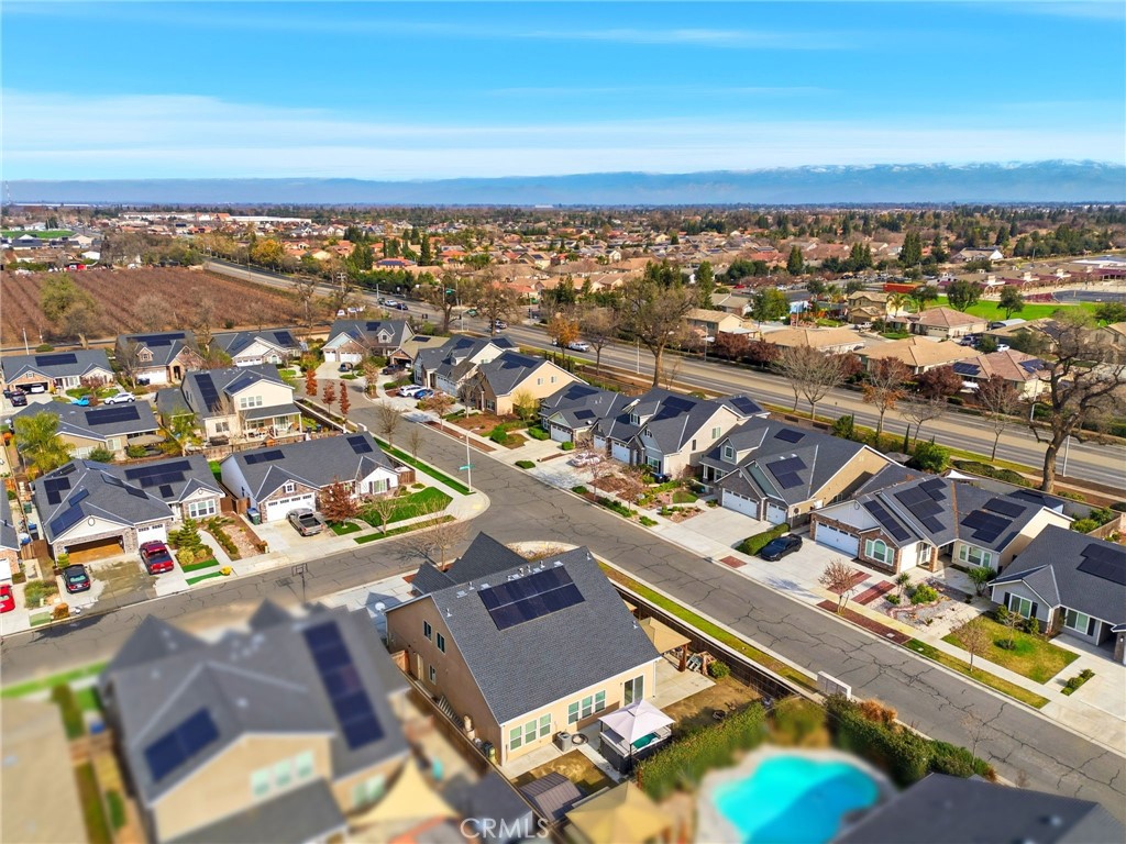 3725 W Clinton, Visalia, CA 93291