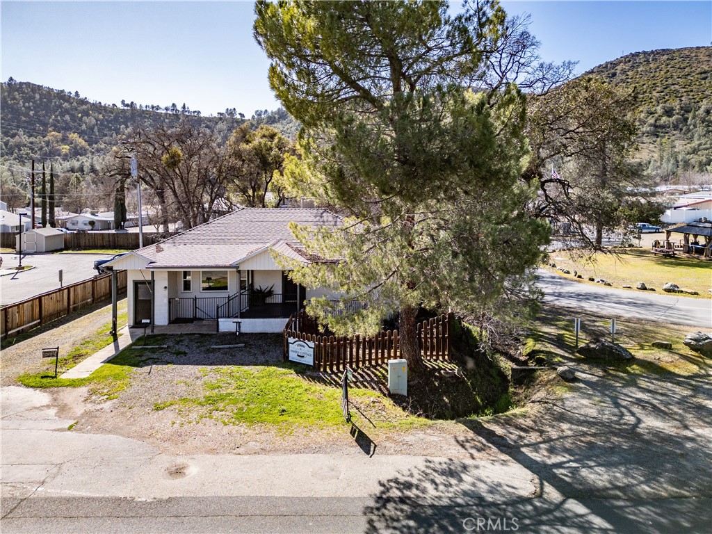 5275 N State Highway 49, Mariposa, CA 95338