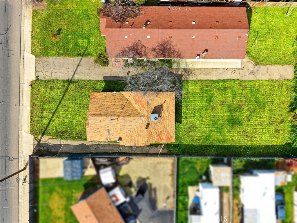 901 S 11th, Hanford, CA 93230