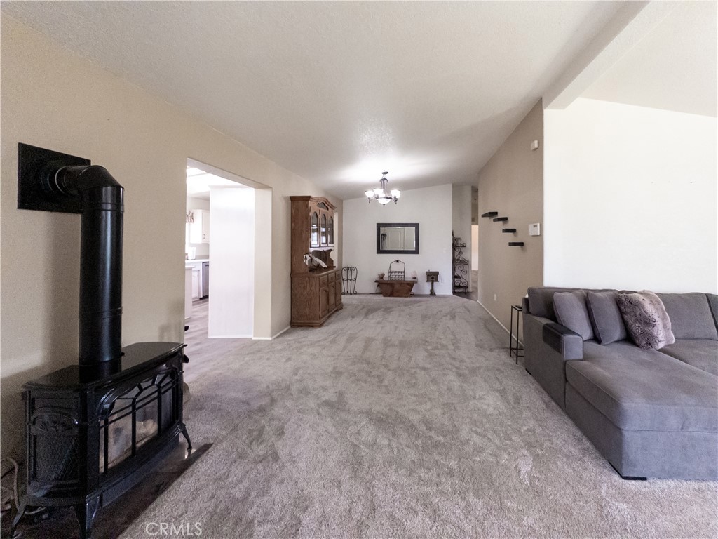 38075 Willowood, Squaw Valley, CA 93675