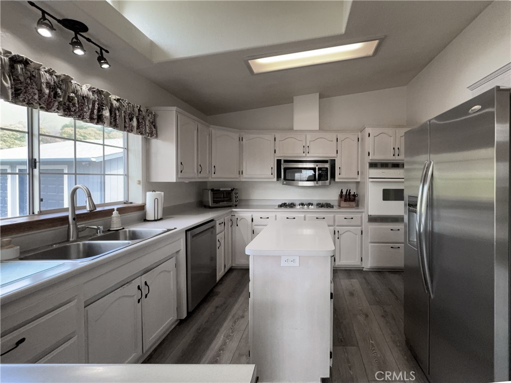 38075 Willowood, Squaw Valley, CA 93675