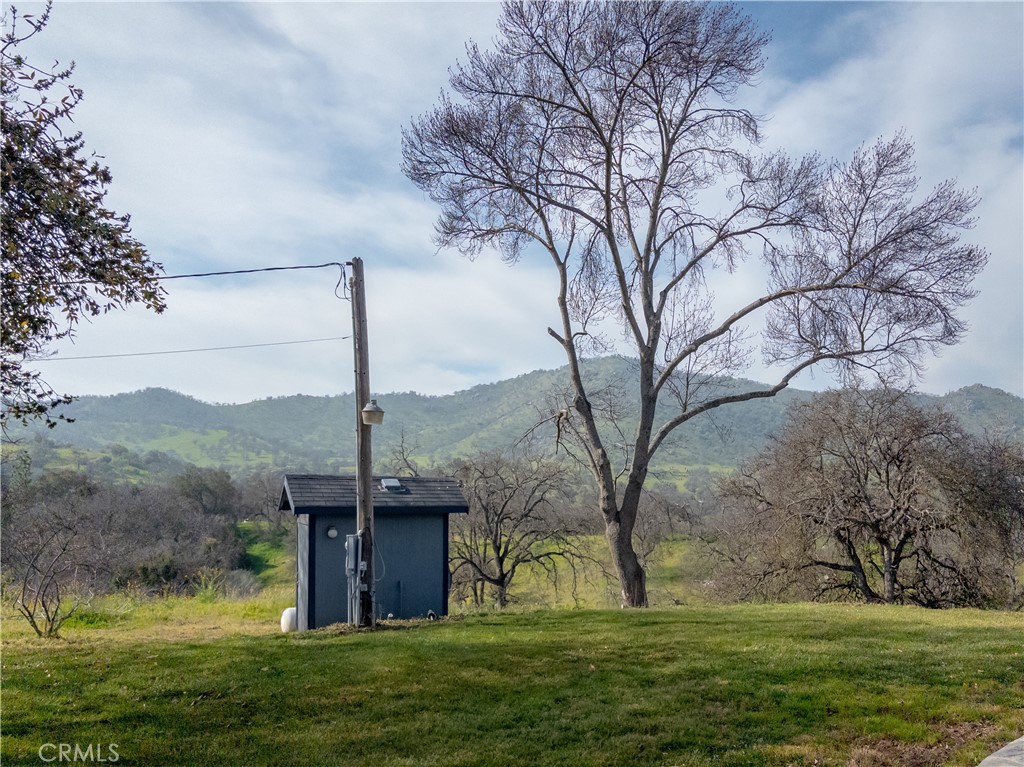 38075 Willowood, Squaw Valley, CA 93675