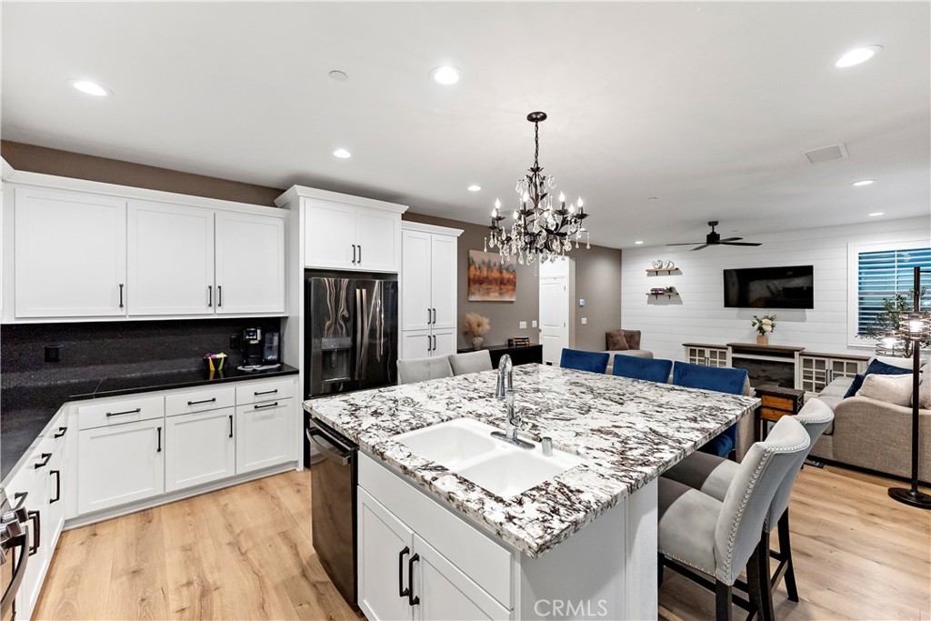 4301 San Miguel, Madera, CA 93636