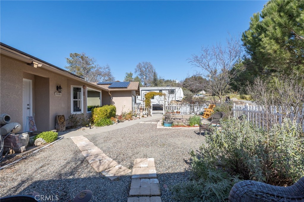 31020 Moccassin Ct, Coarsegold, CA 93614