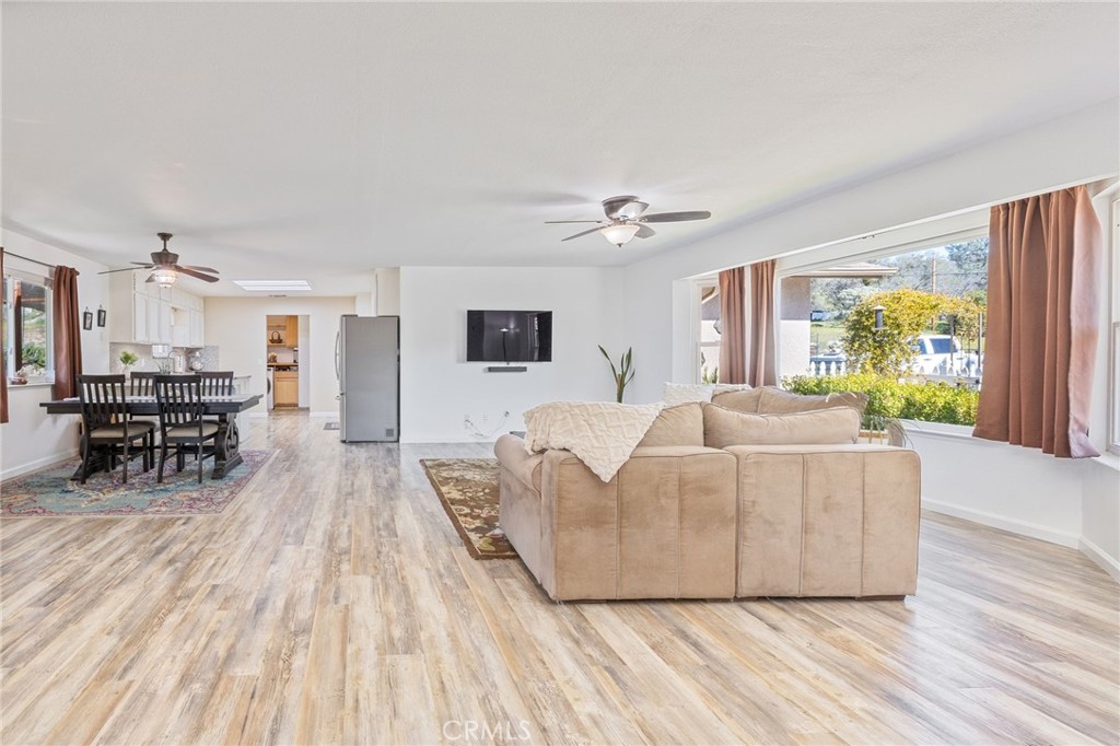 31020 Moccassin Ct, Coarsegold, CA 93614