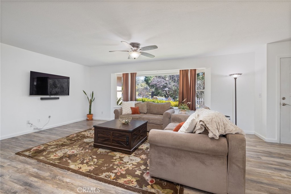 31020 Moccassin Ct, Coarsegold, CA 93614