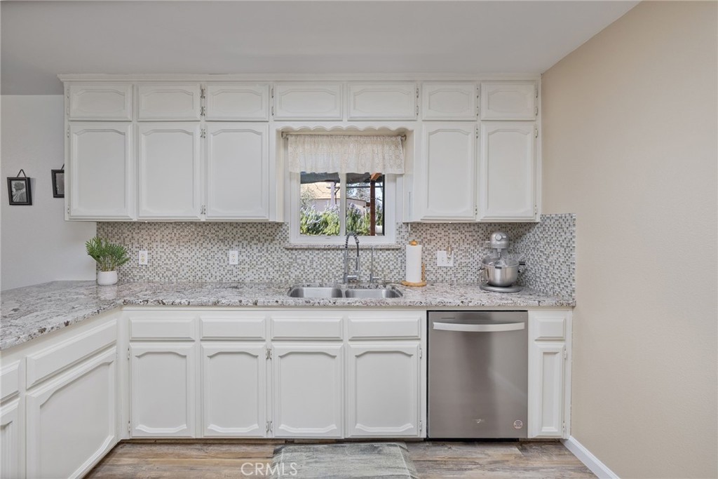 31020 Moccassin Ct, Coarsegold, CA 93614