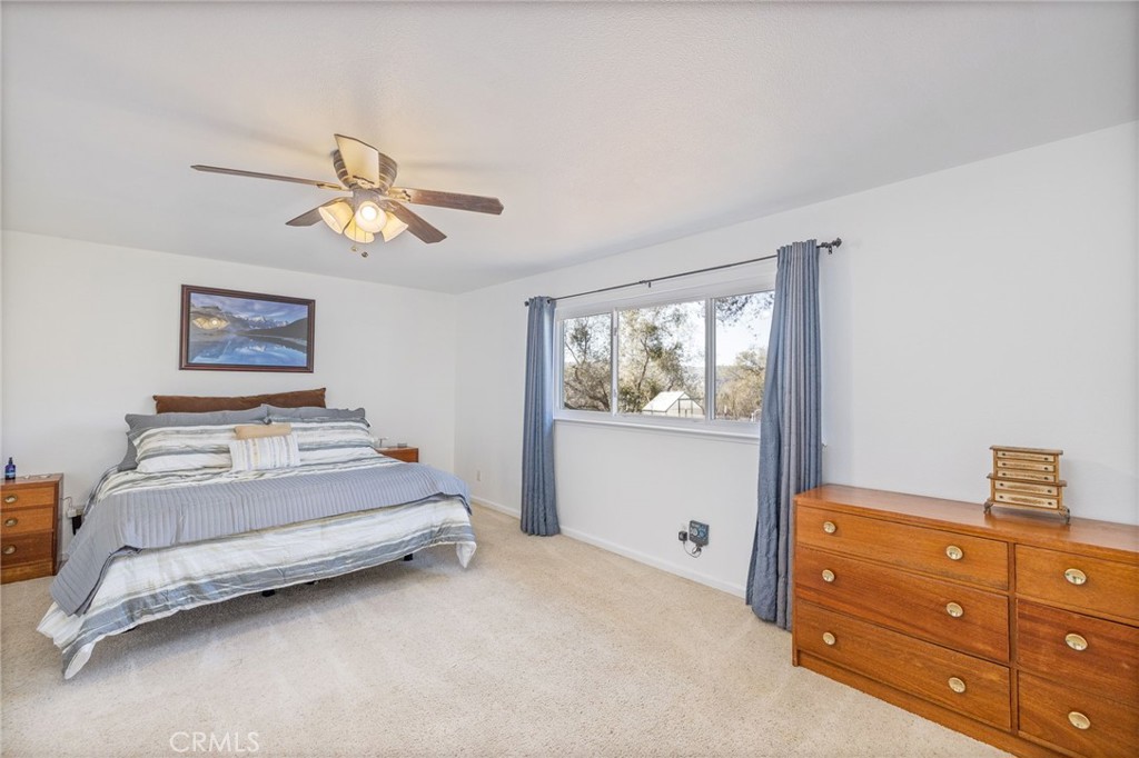 31020 Moccassin Ct, Coarsegold, CA 93614