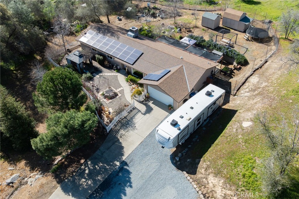 31020 Moccassin Ct, Coarsegold, CA 93614