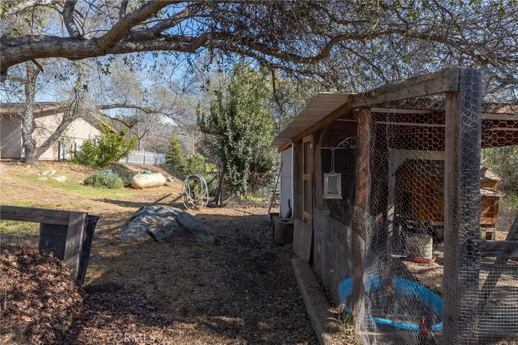 31020 Moccassin Ct, Coarsegold, CA 93614