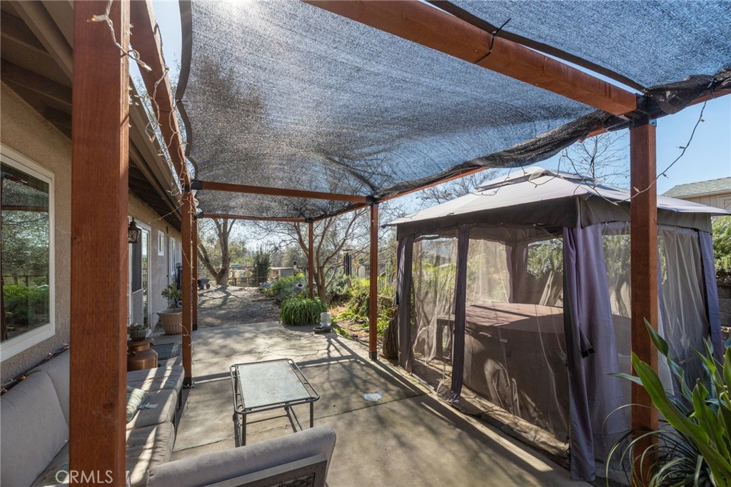 31020 Moccassin Ct, Coarsegold, CA 93614