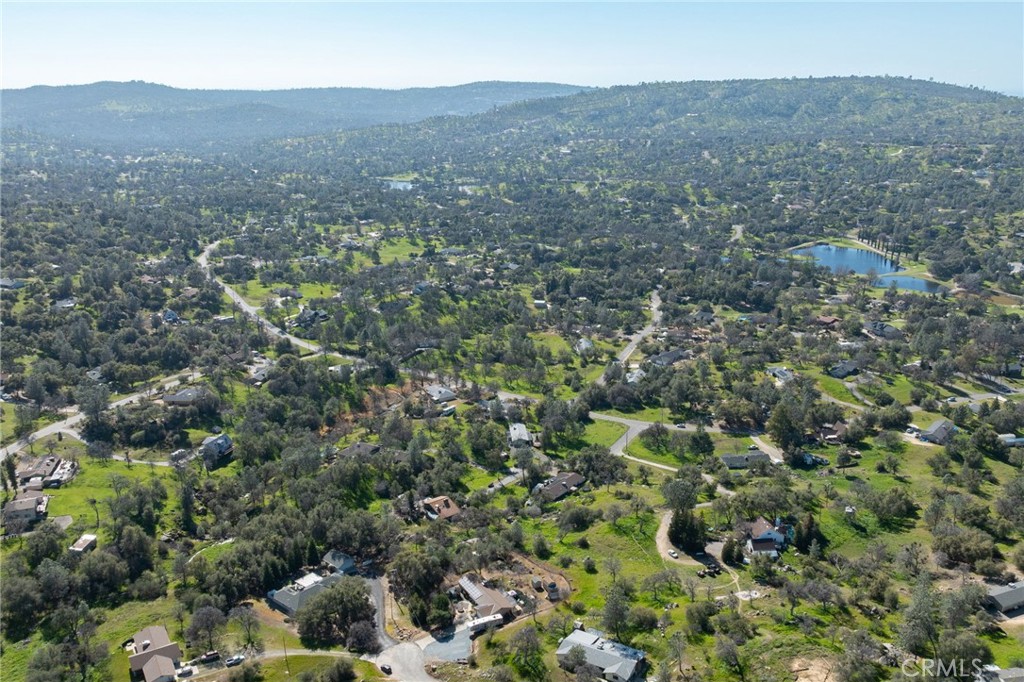 31020 Moccassin Ct, Coarsegold, CA 93614