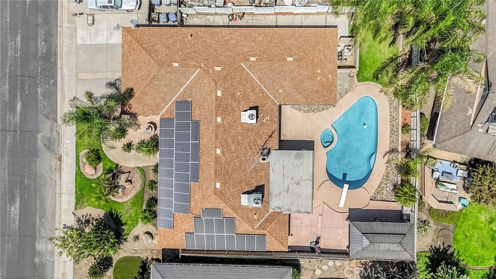 493 Timmy Ave, Clovis, CA 93612