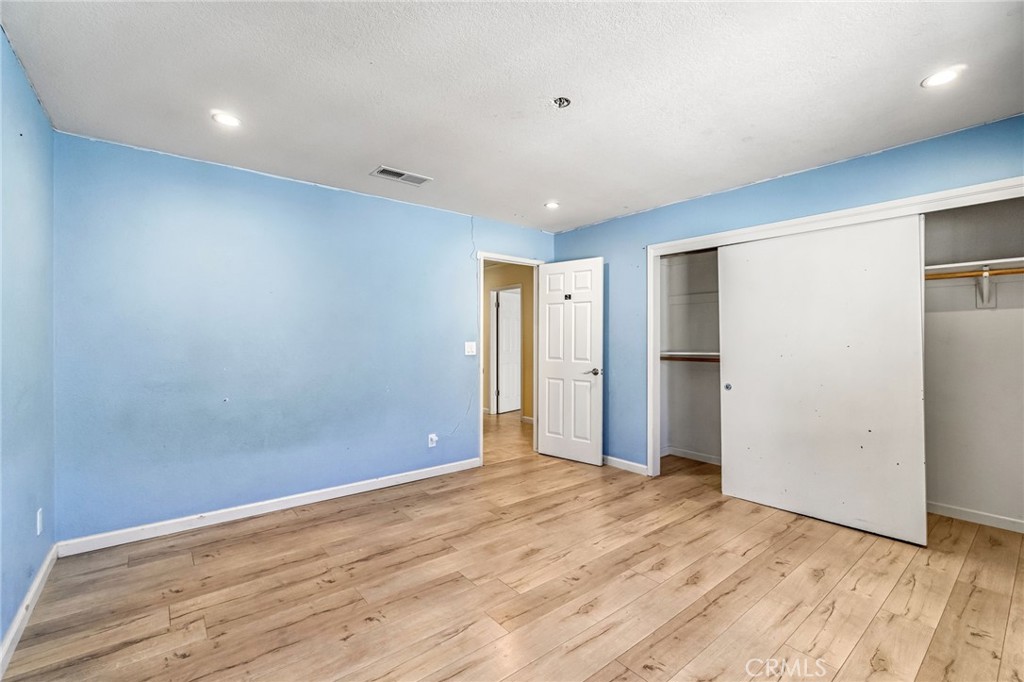 493 Timmy Ave, Clovis, CA 93612