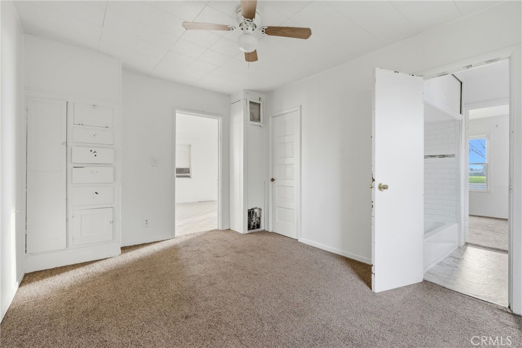 821 S 11th, Hanford, CA 93230