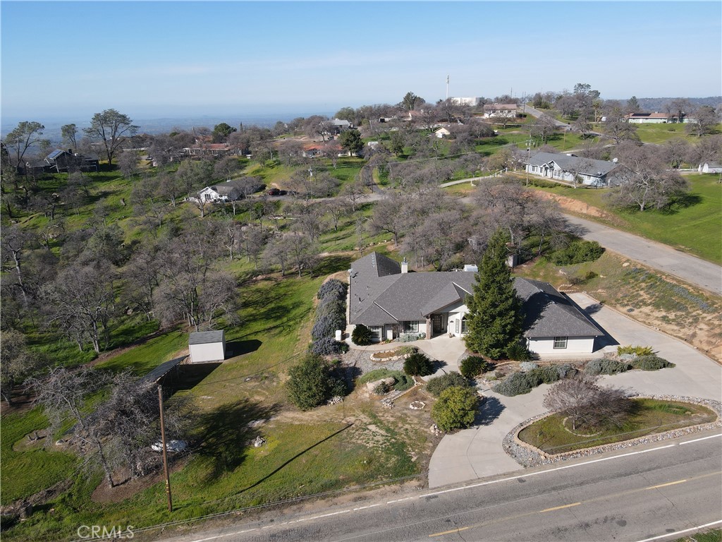 41766 John Muir Drive, Coarsegold, CA 93614