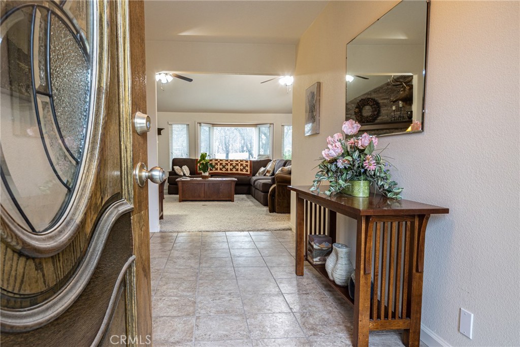 41766 John Muir Drive, Coarsegold, CA 93614